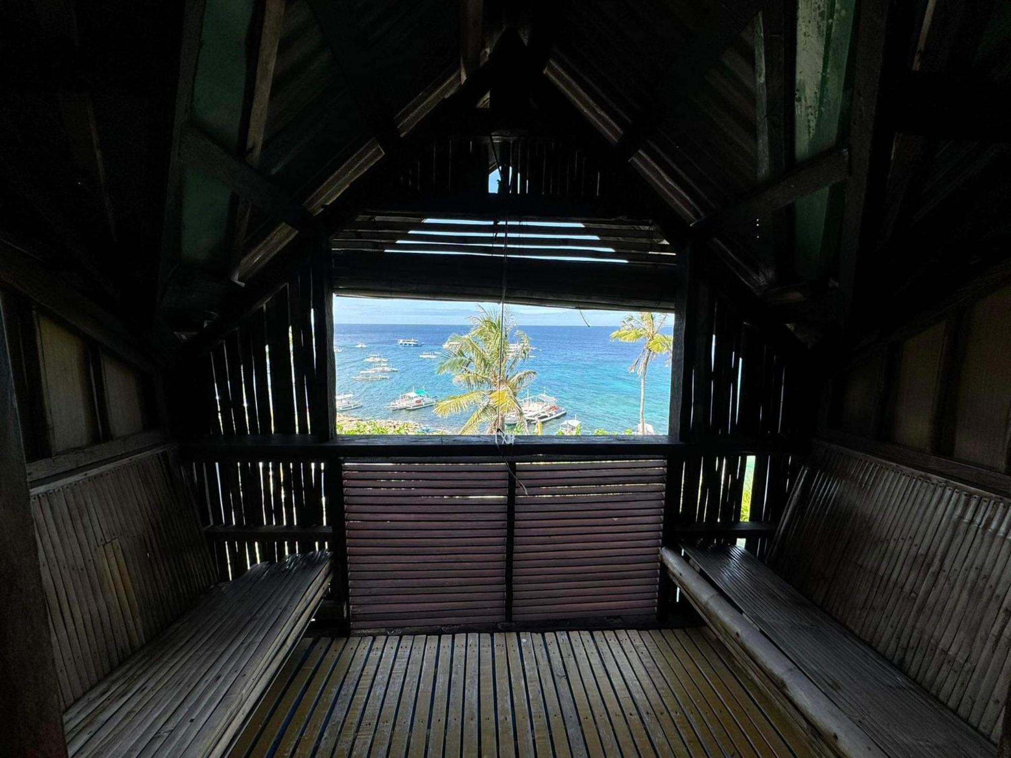 Liberty'S Lodge And Diving - Apo Island Dumaguete City Eksteriør bilde
